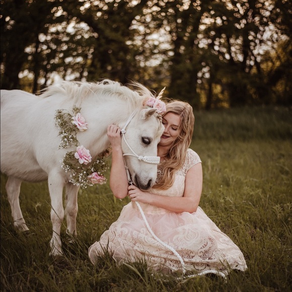 Meet your Posher, Whitney - Picture 5 of 5